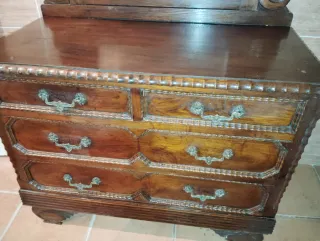 Mueble tocador antiguo de madera