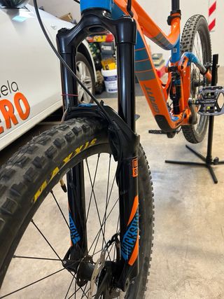 Giant Reign 2017/2018