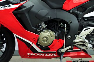HONDA CBR 1000 RR FIREBLADE