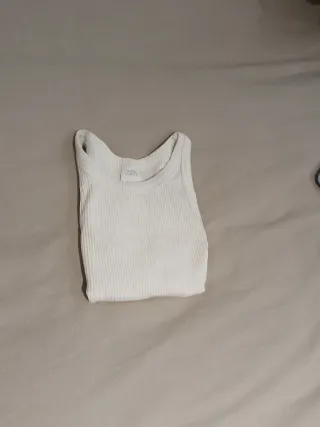 Conjunto 2 Camisetas sin manga Zara Mujer