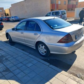 Mercedes-Benz Clase C 2002