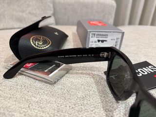 Gafas de Sol Ray-Ban Mega Negras RB0840S