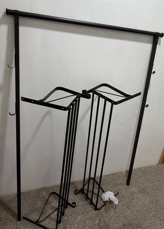 Penjador de peu amb sabater