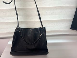 Bolso Piel Negro Massimo Dutti