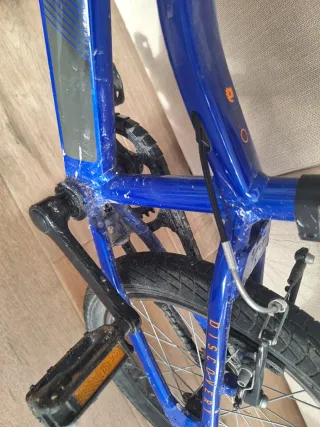 Bicicleta infantil azul