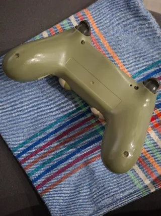 Mando PS4 Dualshock 4 Negro y Camuflaje