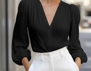 Blusa escote V manga abullonada