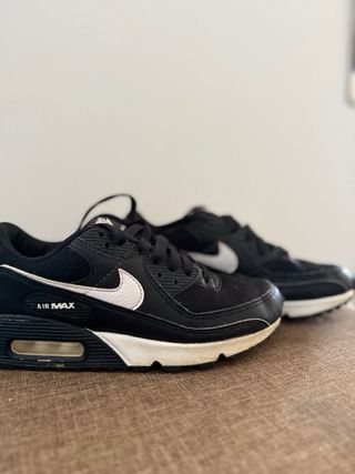 Scarpe Nike Air Max nere e bianche