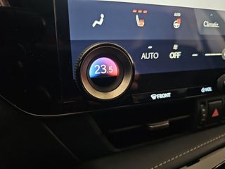 Lexus NX 450h+ Premium+ 4WD