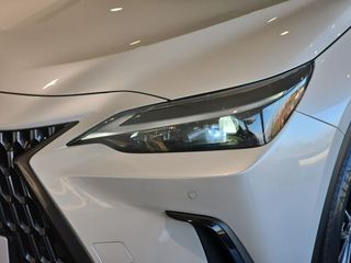 Lexus NX 450h+ Premium+ 4WD