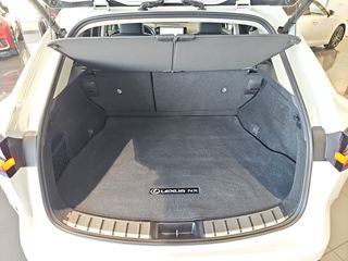 Lexus NX 450h+ Premium+ 4WD