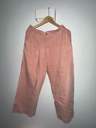 Pantalones rosa anchos
