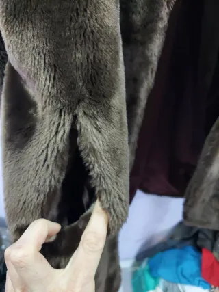 Abrigo pelo sintético 3/4 marrón chocolate