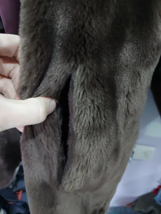 Abrigo pelo sintético 3/4 marrón chocolate