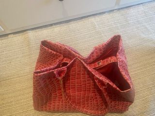 Bolso Tote color Rosa cocodrilo de Blanco