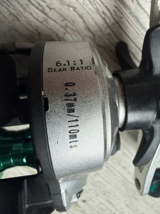 Carrete de pesca Jinza NOOX