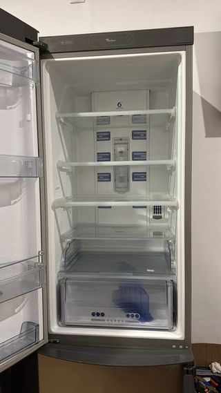 Nevera Whirlpool Grande