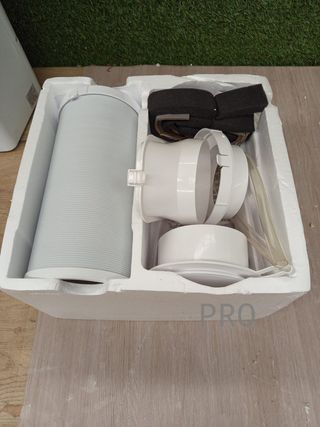 ProductoCOMFEE Pingüino Aire Acondicionado Portátil 8000 BTU / 2000 Frigorías