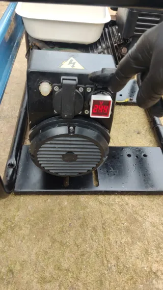 Generador grupo electrógeno SDMO HX2500