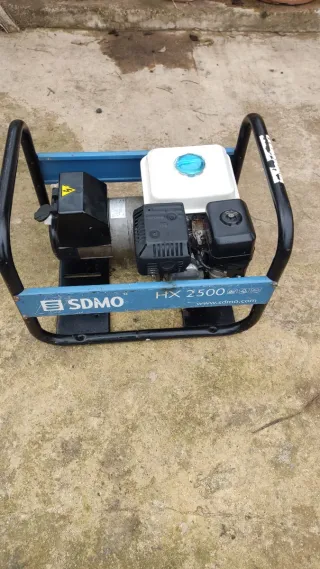 Generador grupo electrógeno SDMO HX2500