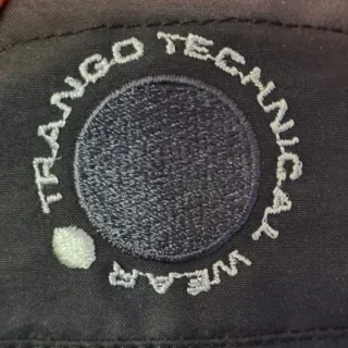 Chaqueta Trango impermeable Gore-tex.