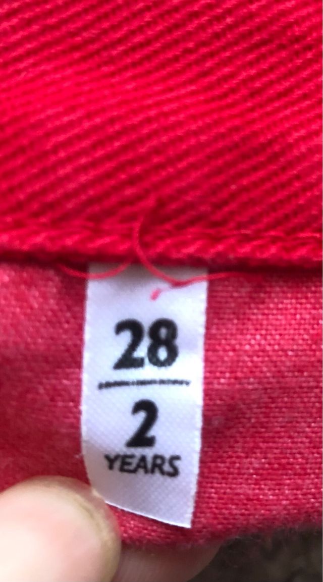 Pantalón niño rojo Benetton 2 años