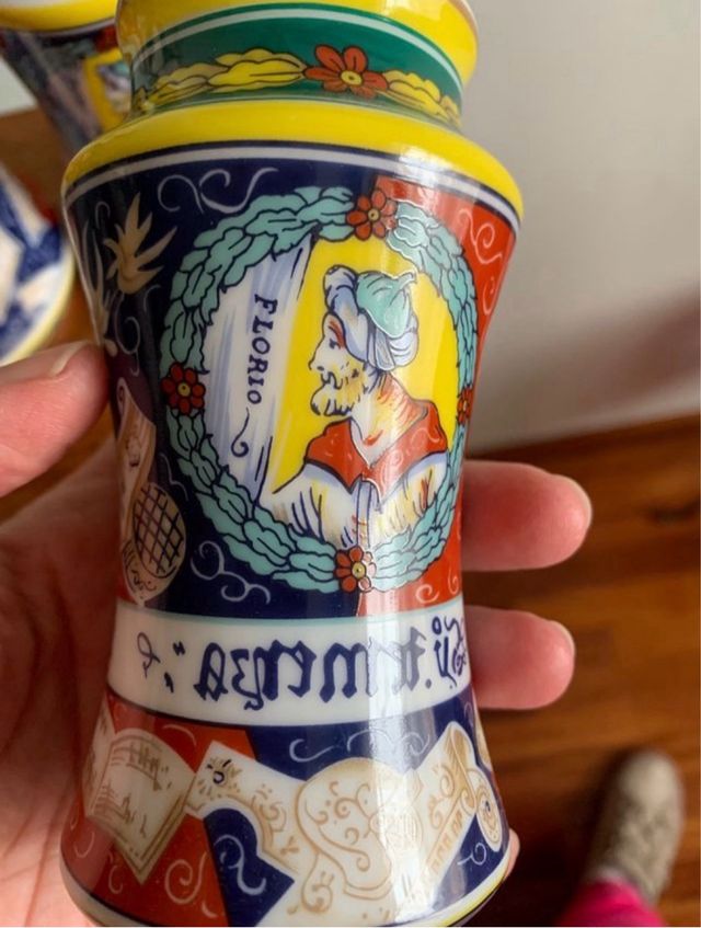 Albarelo de porcelana colección