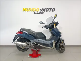 YAMAHA XMAX 125i
