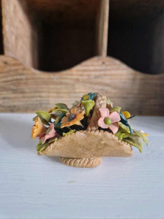 Cesto Flores Porcelana