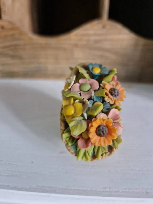 Cesto Flores Porcelana