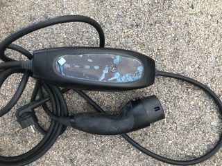 Cargador Coche Eléctrico Mercedes Benz