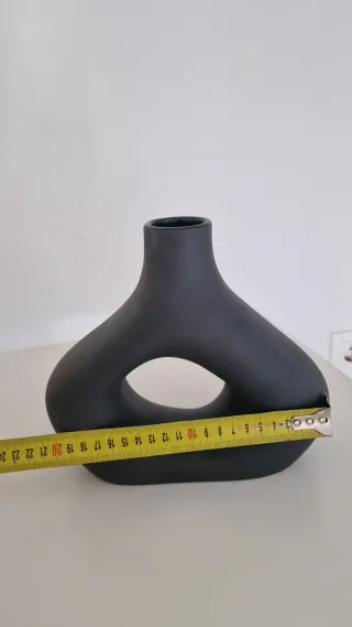 Jarrón Negro Cerámica Diseño Moderno