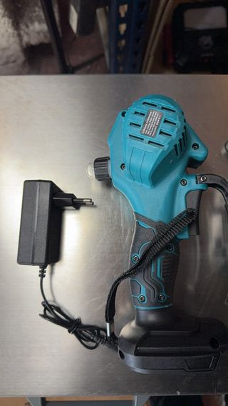 Mini motosierra inalámbrica Yunxi 21V