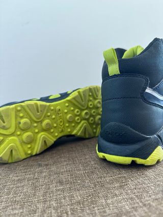 Scarpe Geox Amphibiox blu e gialle