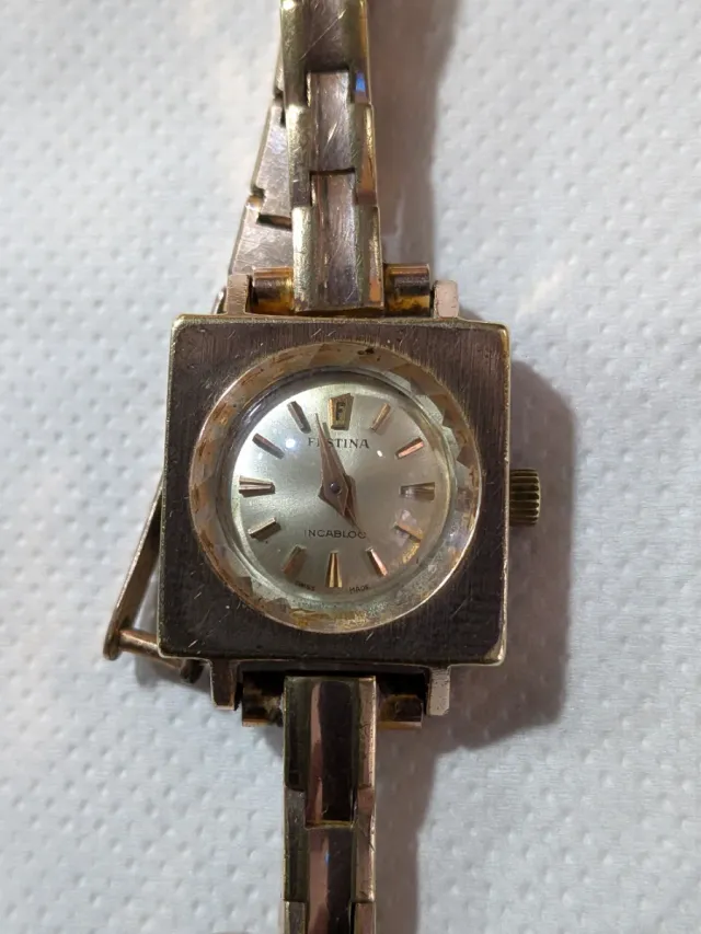 Reloj Festina señora funcionando