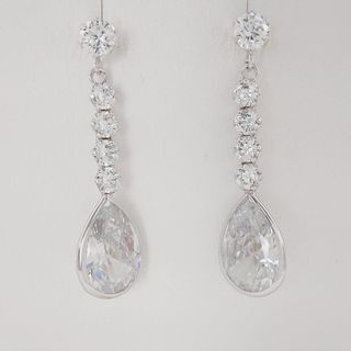 Pendientes Oro Blanco 18K Circonitas