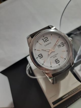 Orologio Casio Argento Bianco