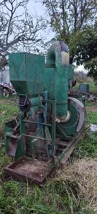 Cosechadora de Frutos Usada