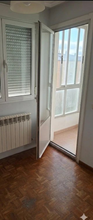 Venta de Piso en Soria con 4 habitaciones
