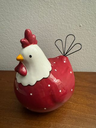 Gallina Decorativa Porcelana Roja Puntos Blancos