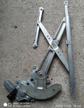 Suzuki SX4 2009 Elevalunas Delantero Izquierdo