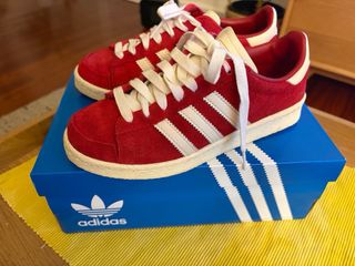 Zapatillas Adidas Rojas y Blancas Talla [Talla]
