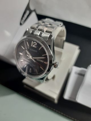 Orologio Casio Uomo Nero e Argento