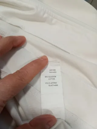 Sudadera con capucha blanca Mito