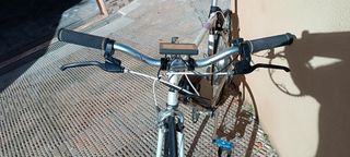 Bicicleta Eléctrica Carretera RAZESA