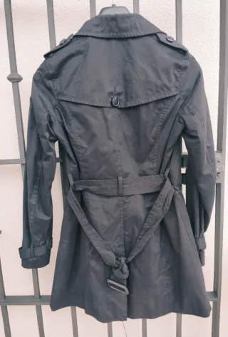 Gabardina Stradivarius Negra Talla M