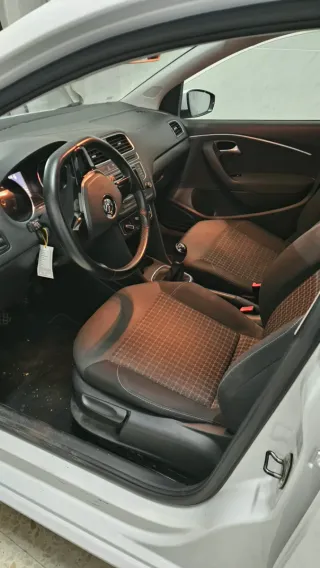 Volkswagen Polo 2015