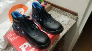 Botas de seguridad Panter negras y azules