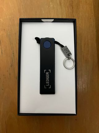 Ledger Nano X - Billetera Cripto Segura