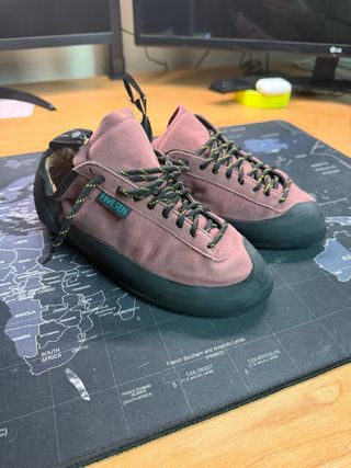 Pies de gato Five Ten